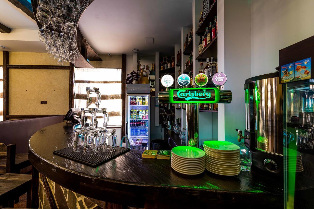 Adler Hotel Astana Ngoại thất bức ảnh