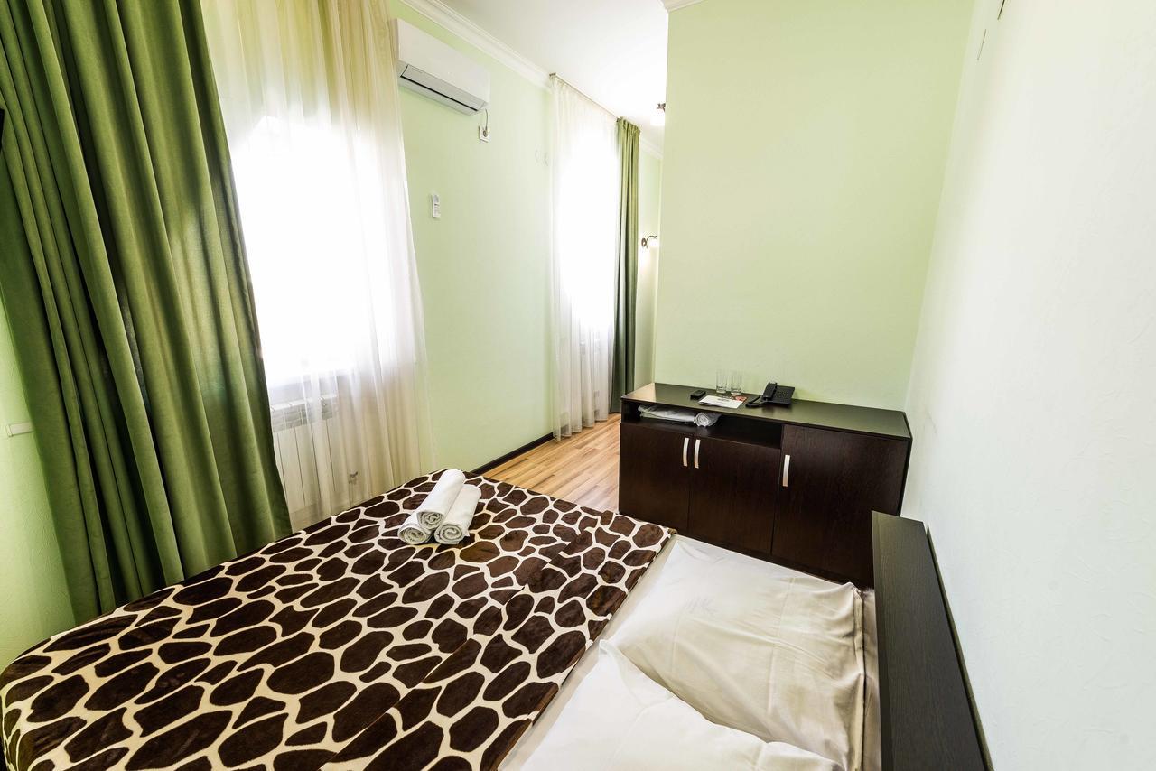 Adler Hotel Astana Ngoại thất bức ảnh