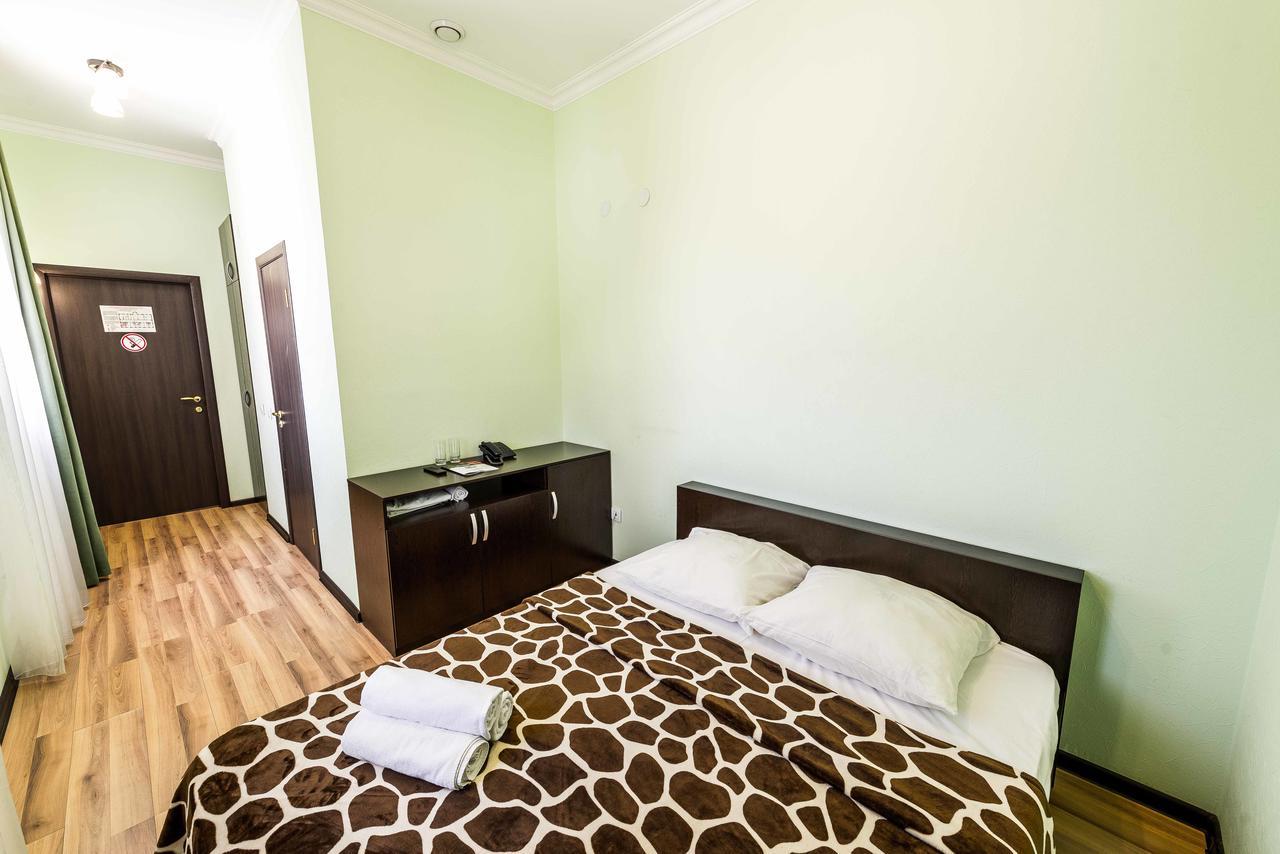 Adler Hotel Astana Ngoại thất bức ảnh